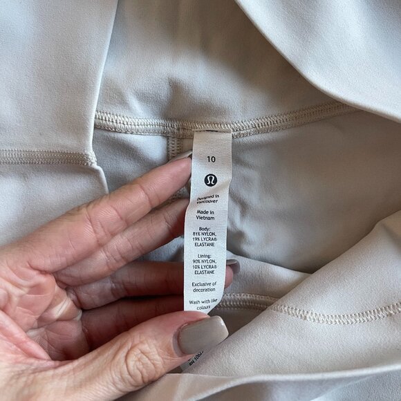 Lululemon Align Leggings 25" Size 10 - Picture 3 of 3